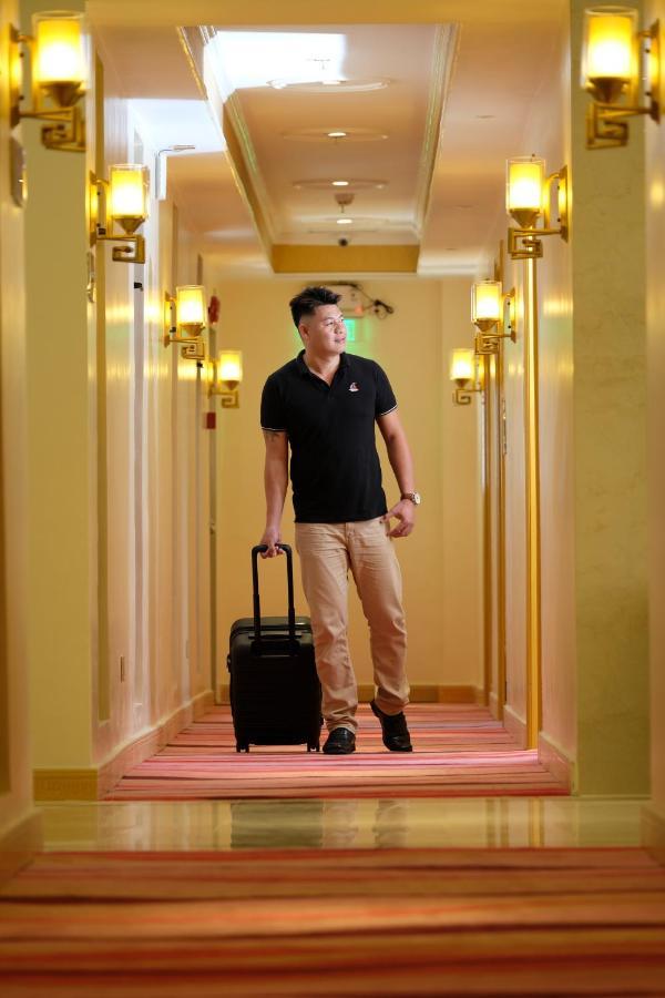Royal J Hotel Cebu Exterior photo